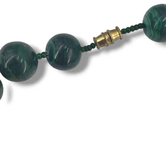 Vintage Green Round Malachite Graduated Bead Heavy Necklace Small Glass Spacers - Picture 7 of 10